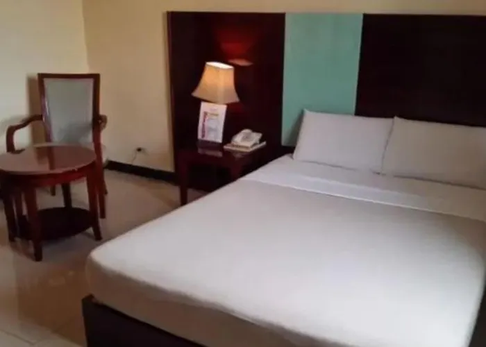 Fortuna Hotel 2*